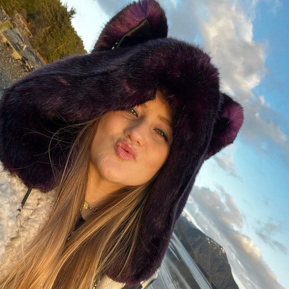 Spirithoods Annabel Custom Half Hood 1/1 - Picture 3 of 5